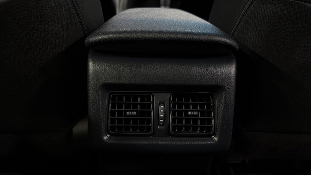 2024 Toyota Camry Ascent, Automatic, 47577 km, Rear A/C Vent