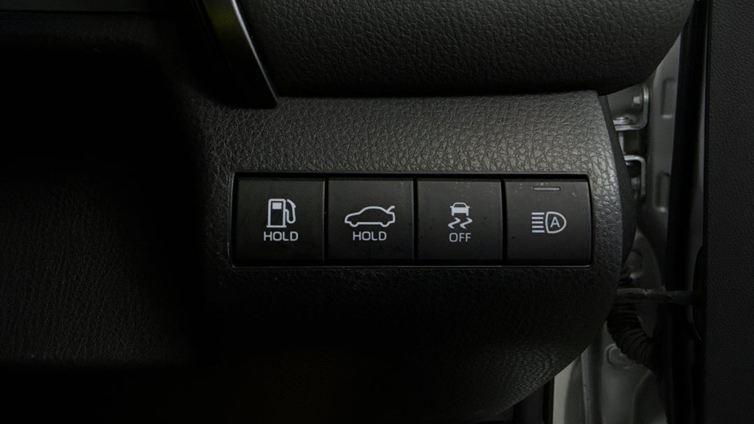 2024 Toyota Camry Ascent, Automatic, 47577 km, Utility Switches/Buttons