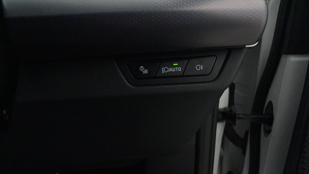 2023 BMW X1 xDrive20i M Sport, Automatic, 30578 km, Utility Switches/Buttons