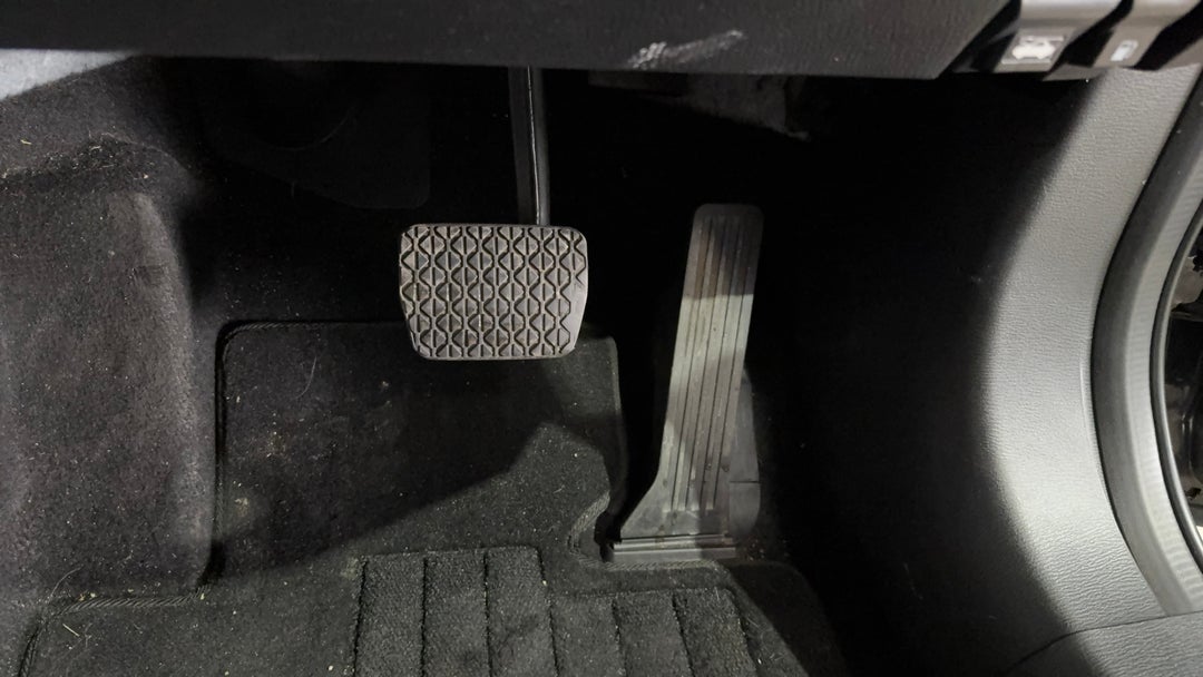 Pedals and Footmat