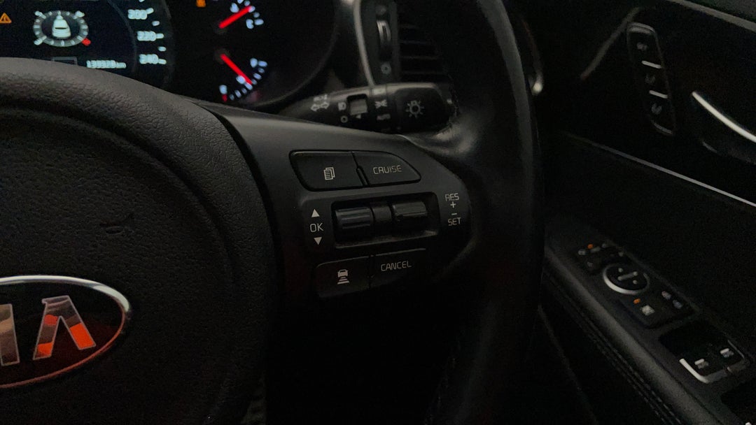 2016 Kia Sorento Platinum (4x4), Automatic, 139328 km, Cruise Control