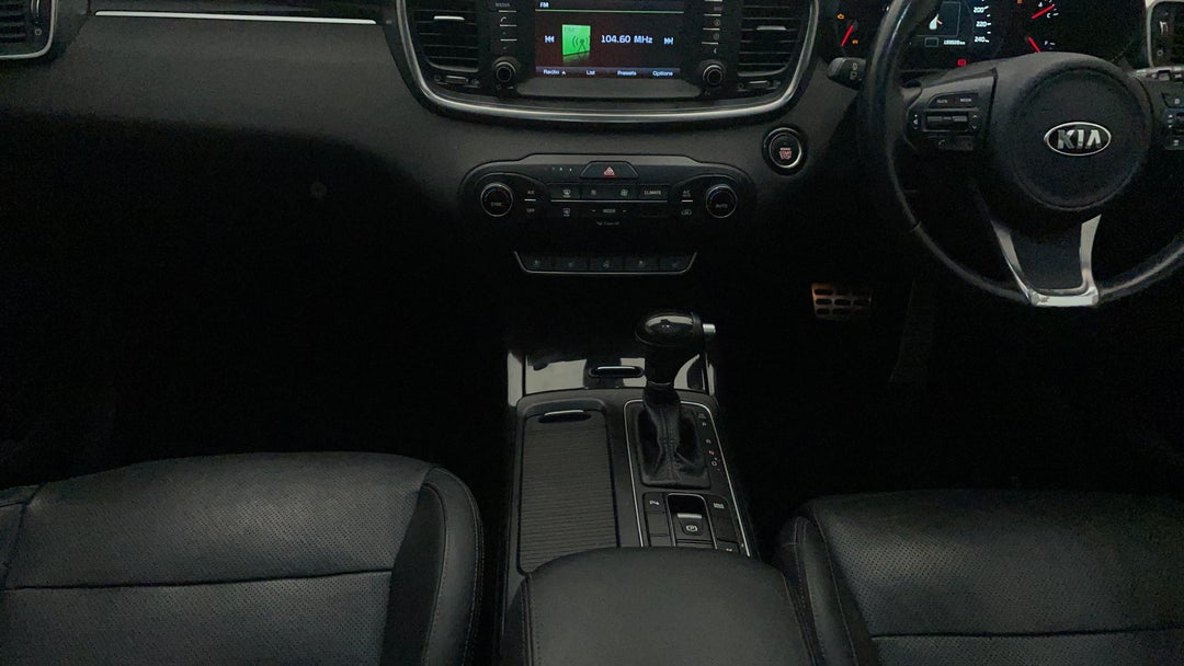 2016 Kia Sorento Platinum (4x4), Automatic, 139328 km, Center Console