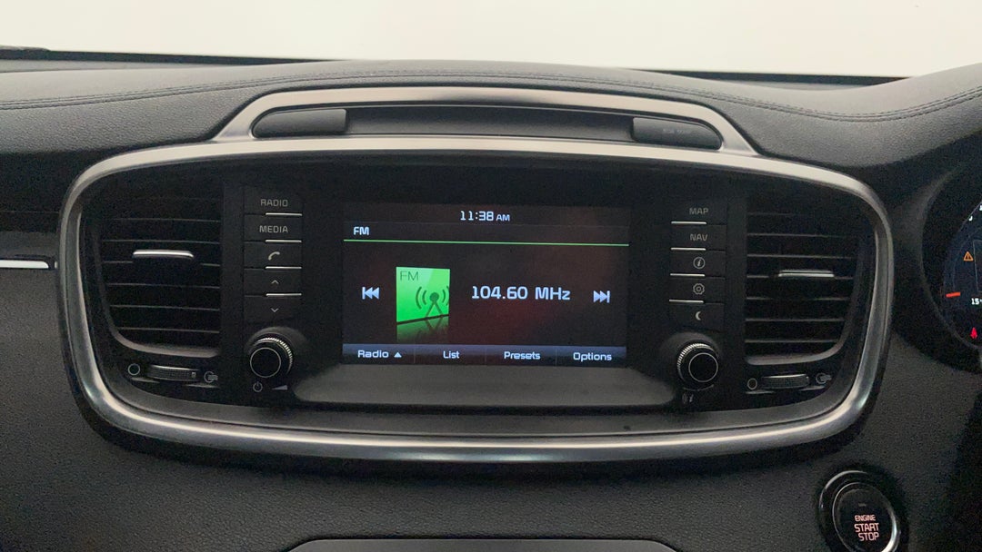 2016 Kia Sorento Platinum (4x4), Automatic, 139328 km, Infotainment System