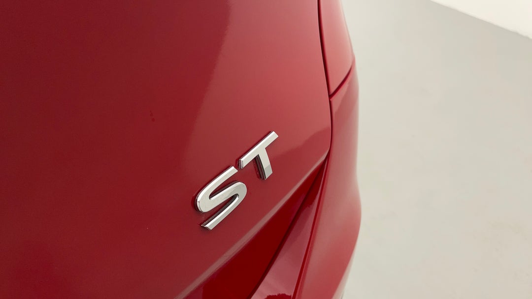 Badge (Boot Right Side)