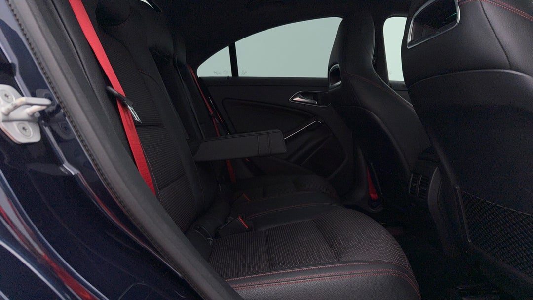 2017 Mercedes-benz CLA 250 Sport 4matic, Automatic, 88880 km, Right Side Rear Door Cabin View