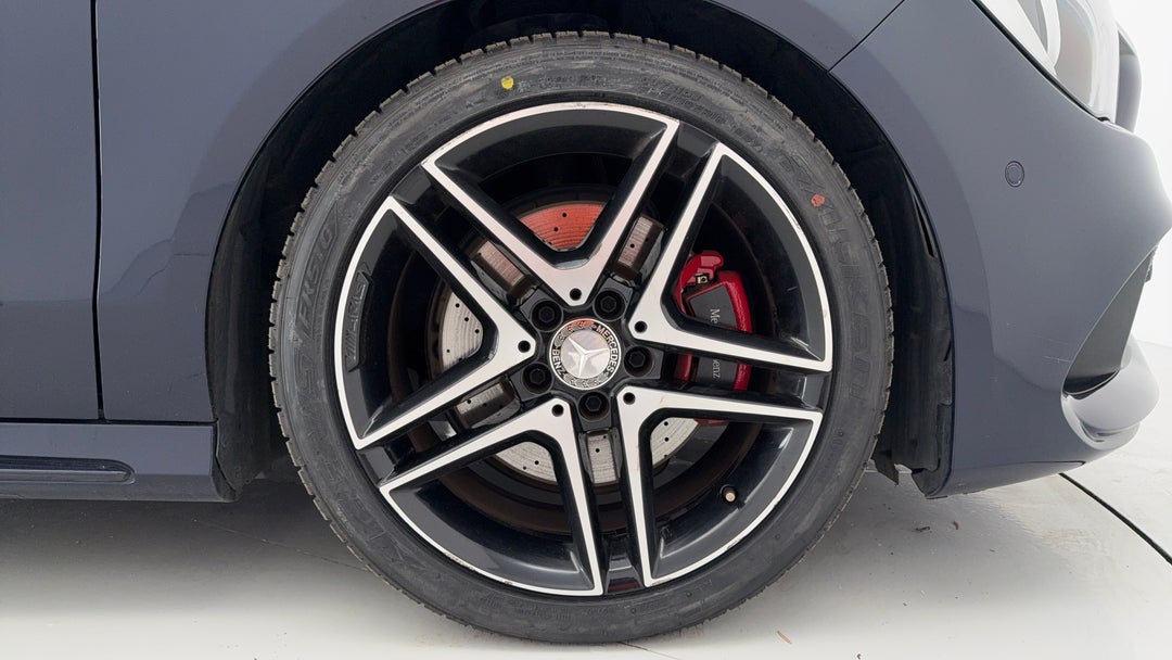 2017 Mercedes-benz CLA 250 Sport 4matic, Automatic, 88880 km, Right Front Wheel