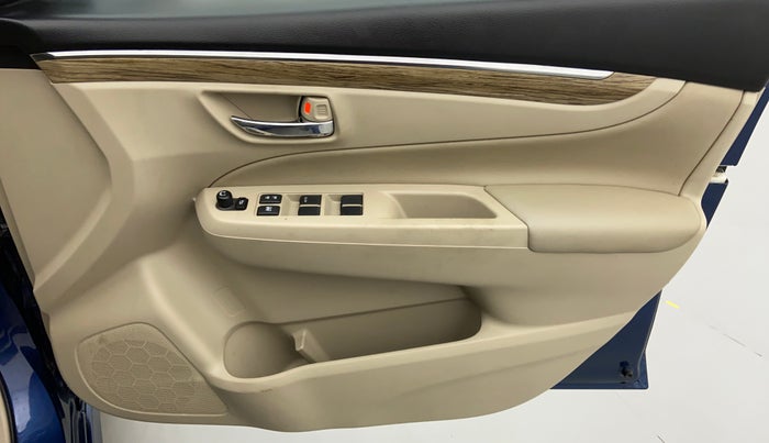 2019 Maruti Ciaz ALPHA 1.5 AT SHVS, Petrol, Automatic, 17,926 km, Driver Side Door Panels Control