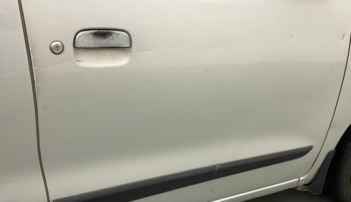2015 Maruti Wagon R 1.0 VXI, Petrol, Manual, 84,642 km, Driver-side door - Slightly dented
