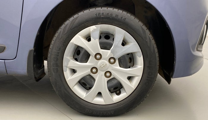2014 Hyundai Grand i10 SPORTZ 1.2 KAPPA VTVT, Petrol, Manual, 89,312 km, Right Front Wheel