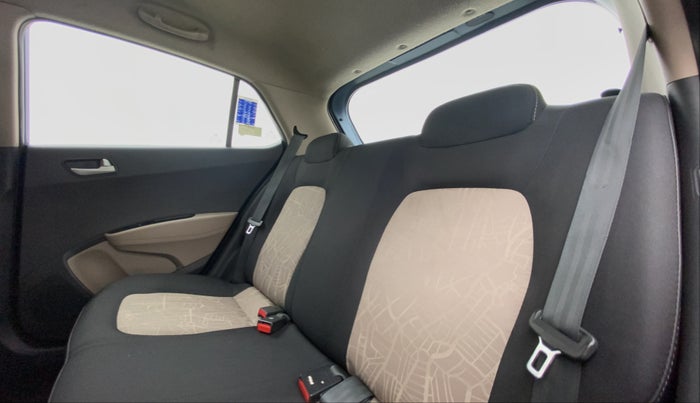 2014 Hyundai Grand i10 SPORTZ 1.2 KAPPA VTVT, Petrol, Manual, 89,312 km, Right Side Rear Door Cabin