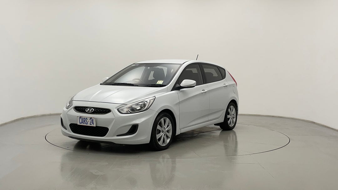 Left Front Diagonal (45- Degree) View