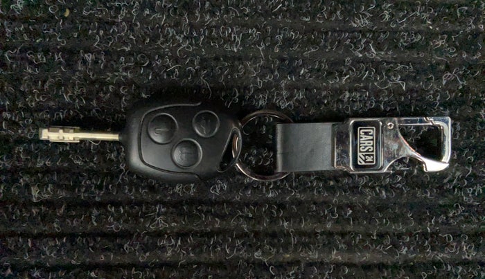 2012 Ford Figo 1.2 ZXI DURATEC, Petrol, Manual, 32,643 km, Key Close-up