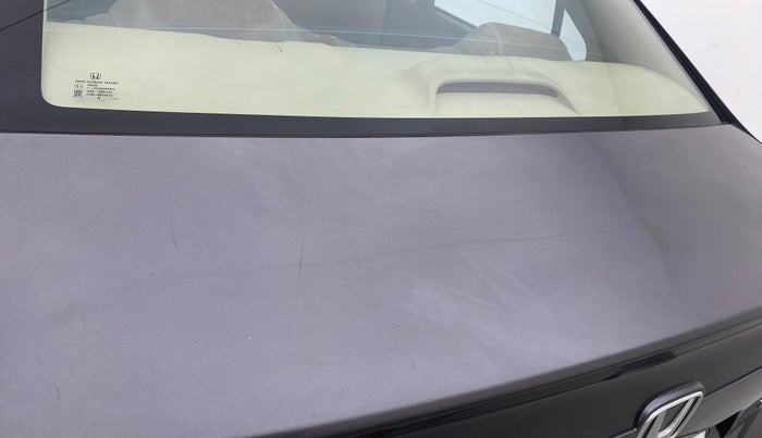 2018 Honda Amaze 1.2L I-VTEC S, CNG, Manual, 59,631 km, Dicky (Boot door) - Minor scratches