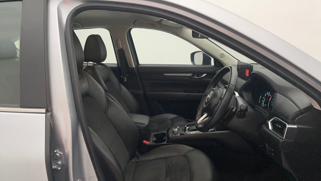 2022 Mazda CX-5 Touring (awd), Automatic, 49504 km, Right Side Front Door Cabin View