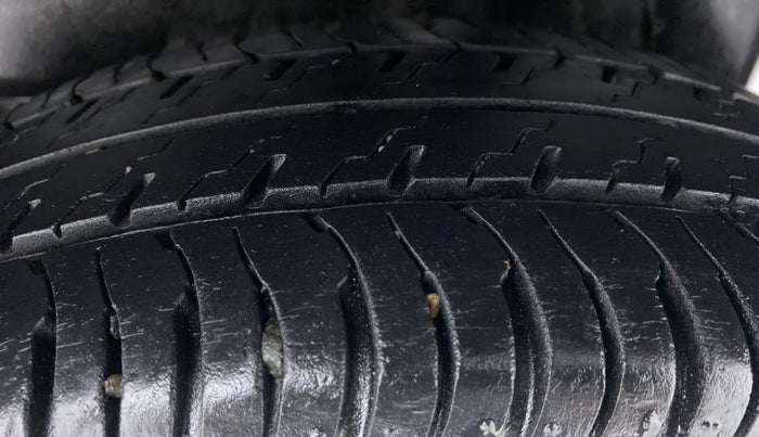 2014 Maruti Swift Dzire VXI 1.2 BS IV, Petrol, Manual, 18,195 km, Left Rear Tyre Tread