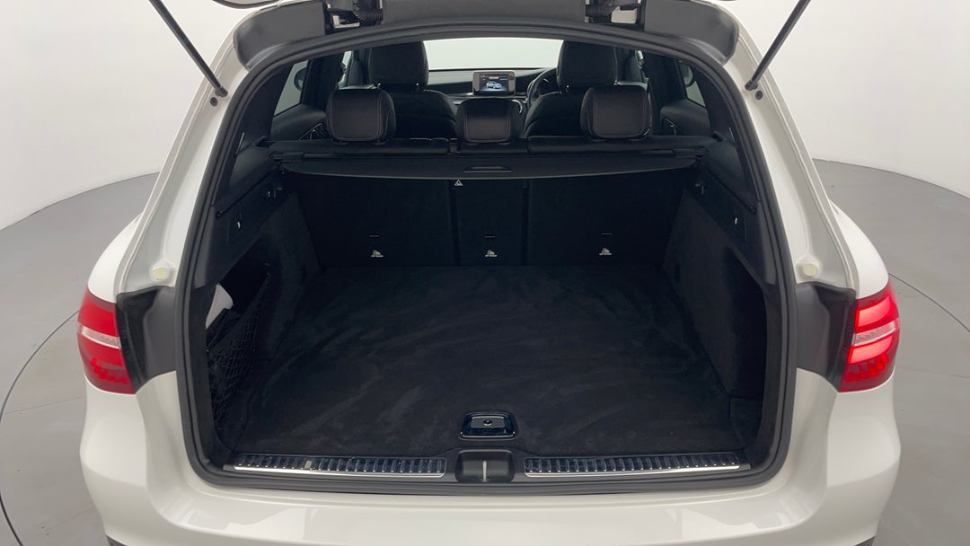 2017 Mercedes-benz GLC 250, Automatic, 54641 km, Boot Inside View