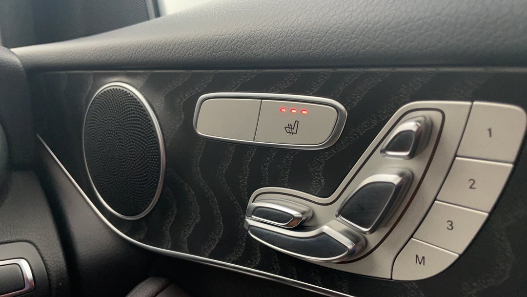 2017 Mercedes-benz GLC 250, Automatic, 54641 km, Ventilated Seats