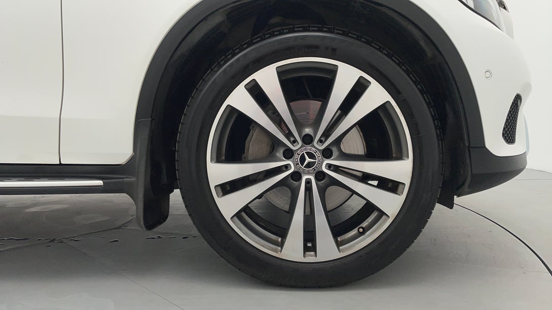 2017 Mercedes-benz GLC 250, Automatic, 54641 km, Right Front Wheel