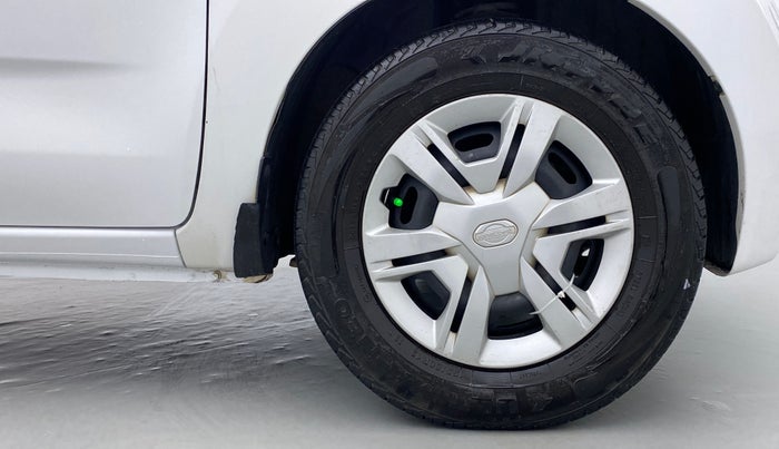 2016 Datsun Redi Go T, Petrol, Manual, 54,773 km, Right Front Wheel