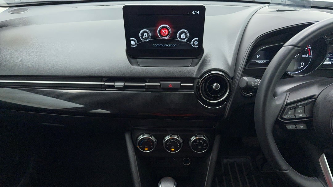 2023 Mazda CX-3 G20 Pure, Automatic, 44065 km, Center Console