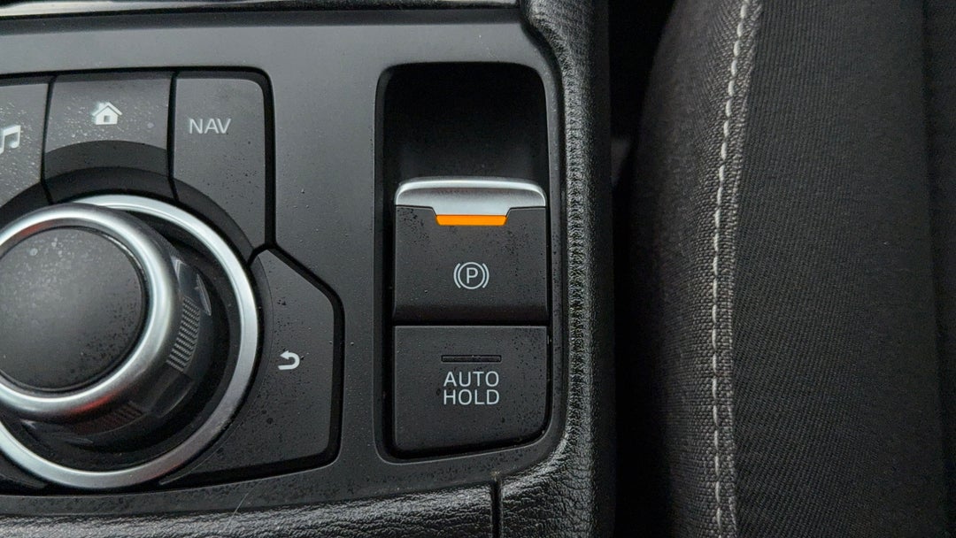 2023 Mazda CX-3 G20 Pure, Automatic, 44065 km, Handbrake