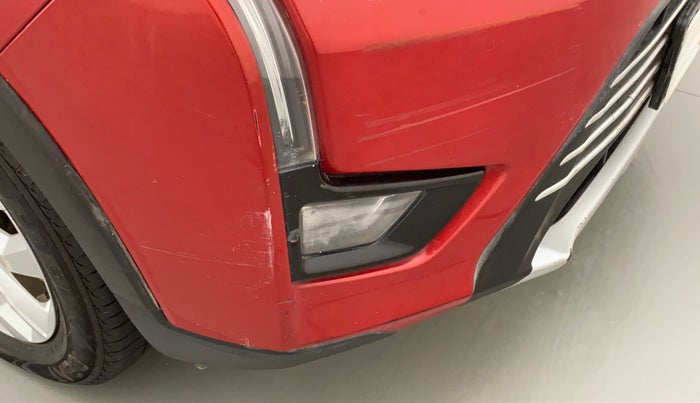 2019 Mahindra XUV300 W8 DIESEL MT, Diesel, Manual, 86,105 km, Front bumper - Minor scratches