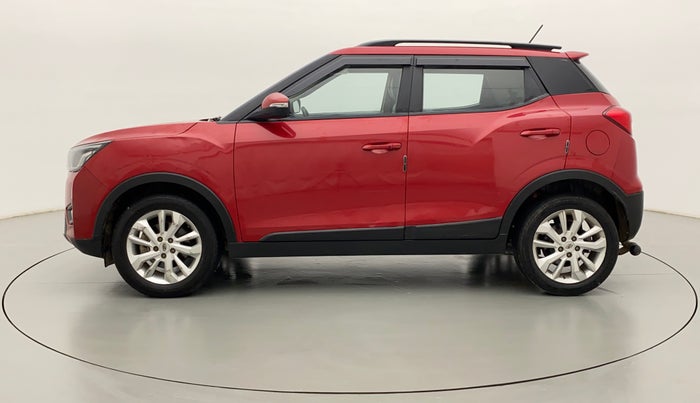 2019 Mahindra XUV300 W8 DIESEL MT, Diesel, Manual, 86,105 km, Left Side