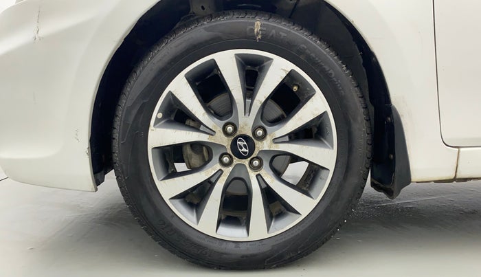 2014 Hyundai Verna FLUIDIC 1.4 VTVT CX, Petrol, Manual, 42,229 km, Left Front Wheel