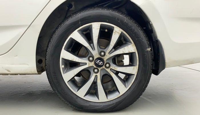 2014 Hyundai Verna FLUIDIC 1.4 VTVT CX, Petrol, Manual, 42,229 km, Left Rear Wheel