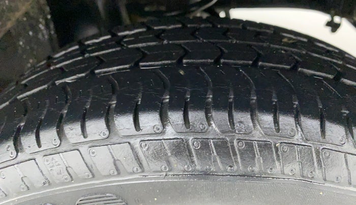 2018 Maruti Alto K10 VXI P, Petrol, Manual, 26,096 km, Left Rear Tyre Tread