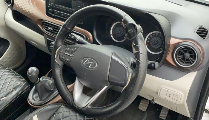 2022 Hyundai AURA S 1.2 CNG, CNG, Manual, 36,335 km, Steering wheel - Steering cover is minor torn