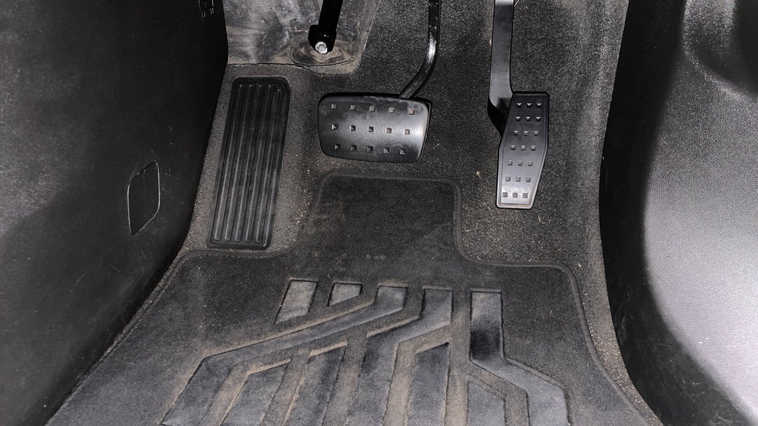 Pedals and Footmat
