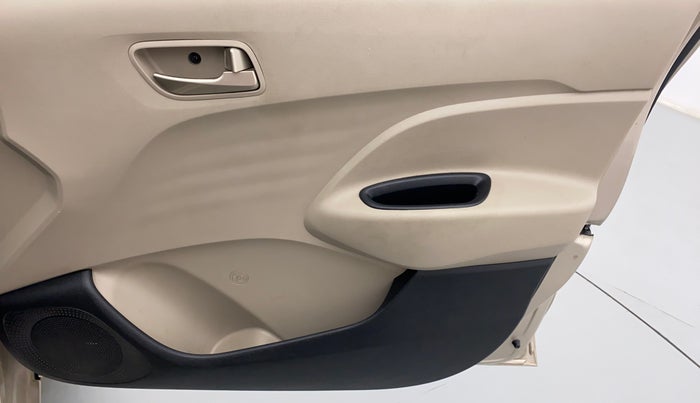 2019 Hyundai NEW SANTRO SPORTZ 1.1, Petrol, Manual, 42,833 km, Driver Side Door Panels Control