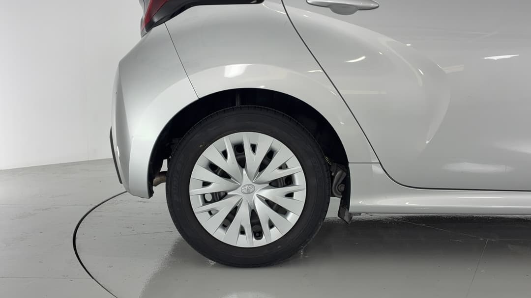2020 Toyota Yaris Ascent Sport, Manual, 42217 km, Right Rear Wheel