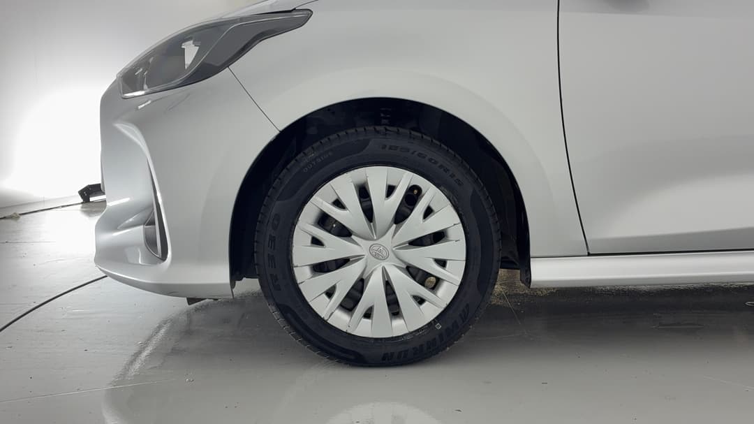 2020 Toyota Yaris Ascent Sport, Manual, 42217 km, Left Front Wheel