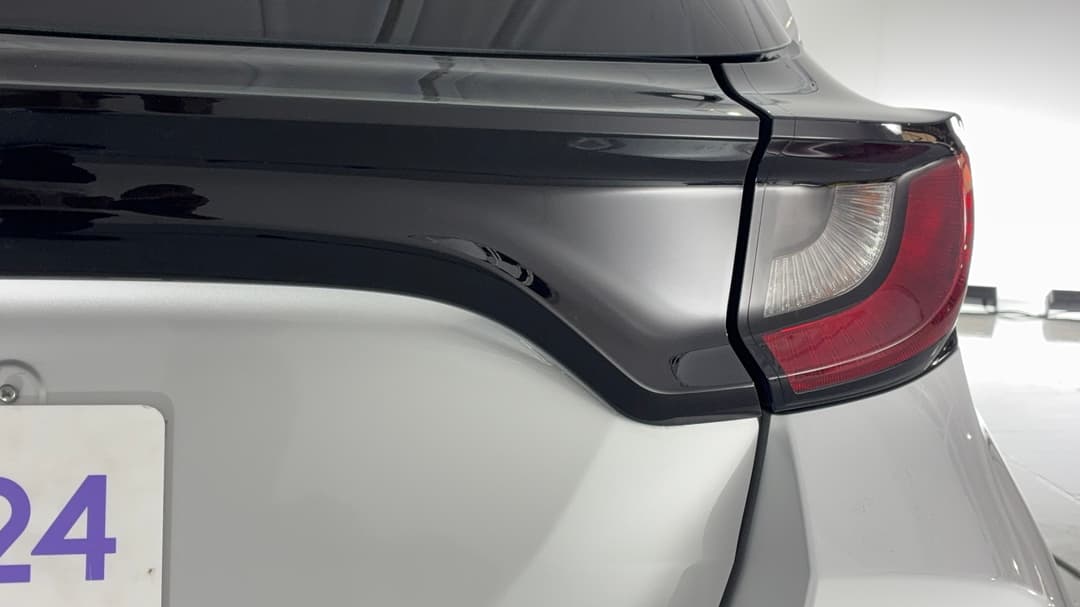 2020 Toyota Yaris Ascent Sport, Manual, 42217 km, Badge (Boot Right Side)