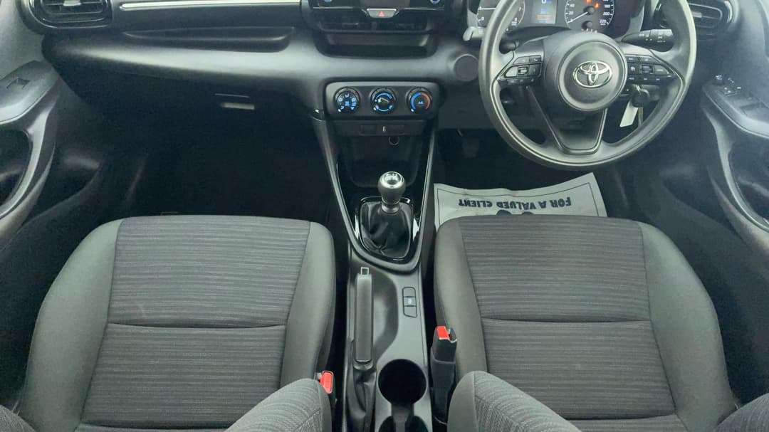 2020 Toyota Yaris Ascent Sport, Manual, 42217 km, Center Console