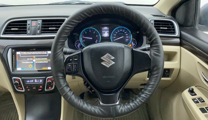 2016 Maruti Ciaz ZDI+ SHVS, Diesel, Manual, 97,657 km, Steering Wheel Close-up