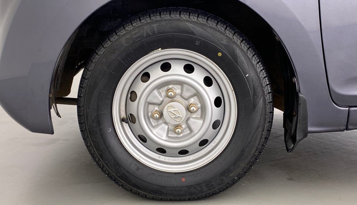 2016 Hyundai Eon ERA PLUS, Petrol, Manual, 36,031 km, Left Front Wheel
