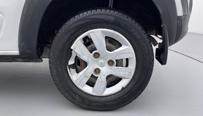 2017 Renault Kwid RXT Opt, Petrol, Manual, 35,149 km, Left Rear Wheel
