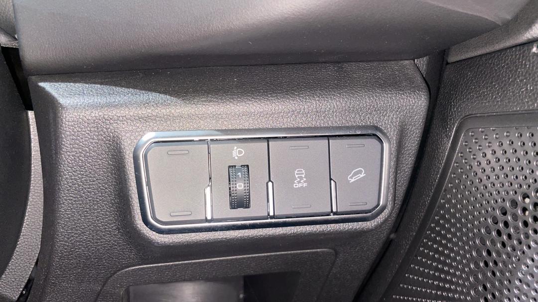 2024 GWM Haval H6 Lux, Automatic, 15313 km, Utility Switches/Buttons