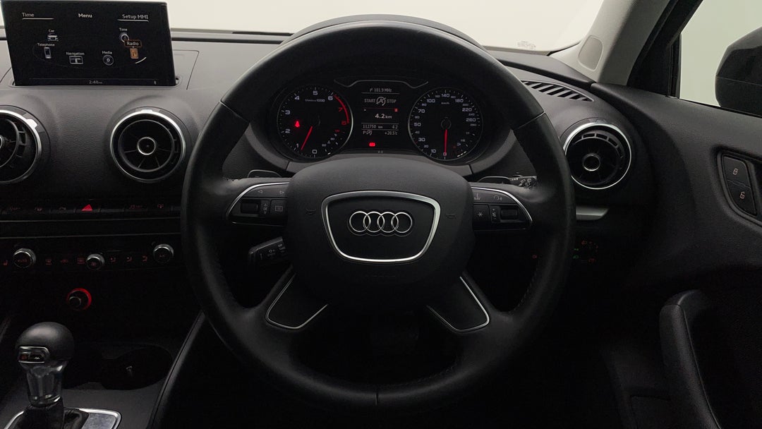 2013 Audi A3 Sportback 1.4 Tfsi Attraction, Automatic, 112750 km, Steering Wheel Close-up
