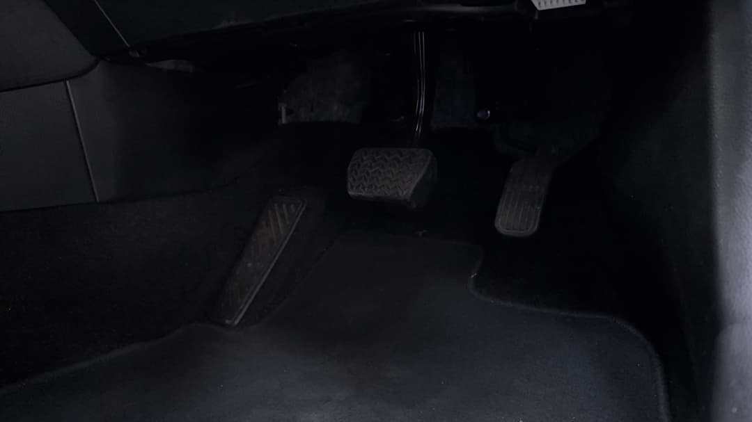 2023 Toyota Corolla Ascent Sport Hybrid, Automatic, 37762 km, Pedals and Footmat