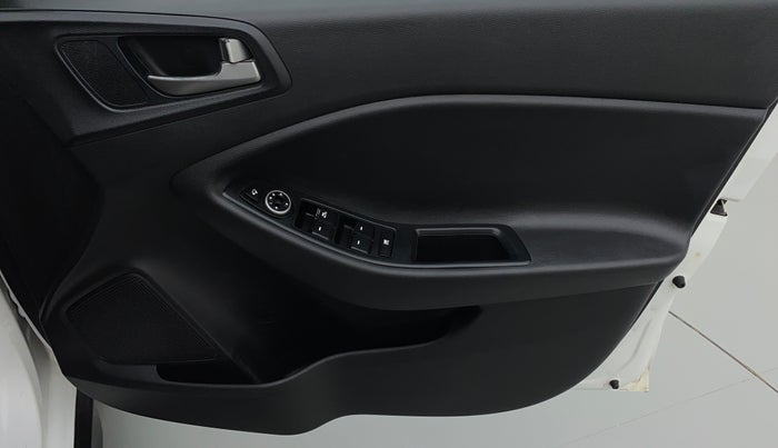 2015 Hyundai i20 Active 1.2 S, Petrol, Manual, 85,550 km, Driver Side Door Panels Control