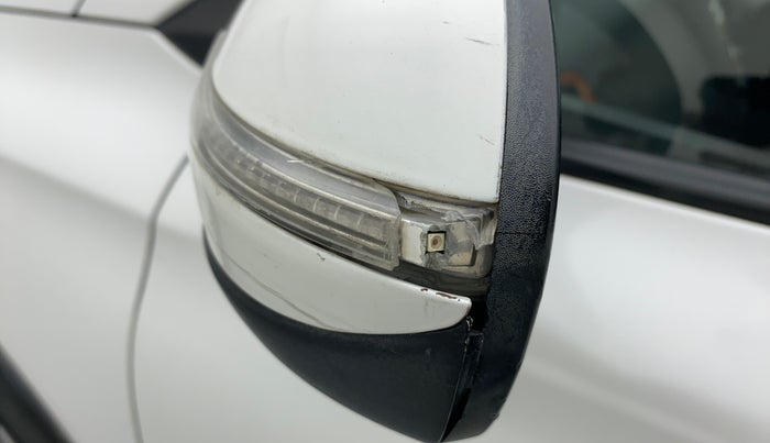 2015 Hyundai i20 Active 1.2 S, Petrol, Manual, 85,550 km, Left rear-view mirror - Indicator light has minor damage