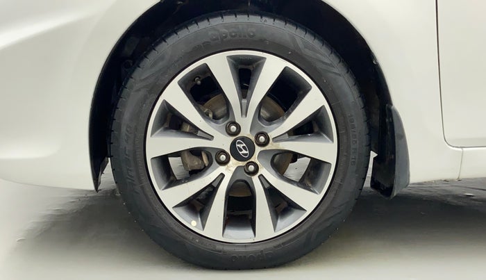2014 Hyundai Verna FLUIDIC 1.6 SX CRDI, Diesel, Manual, 64,779 km, Left Front Wheel