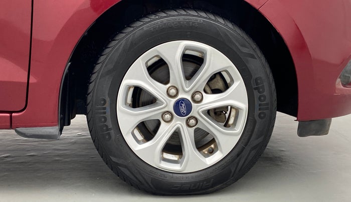 2017 Ford New Figo 1.2 TITANIUM, Petrol, Manual, 19,726 km, Right Front Wheel