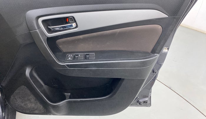 2022 Toyota URBAN CRUISER PREMIUM GRADE AT, Petrol, Automatic, 15,819 km, Driver Side Door Panels Control