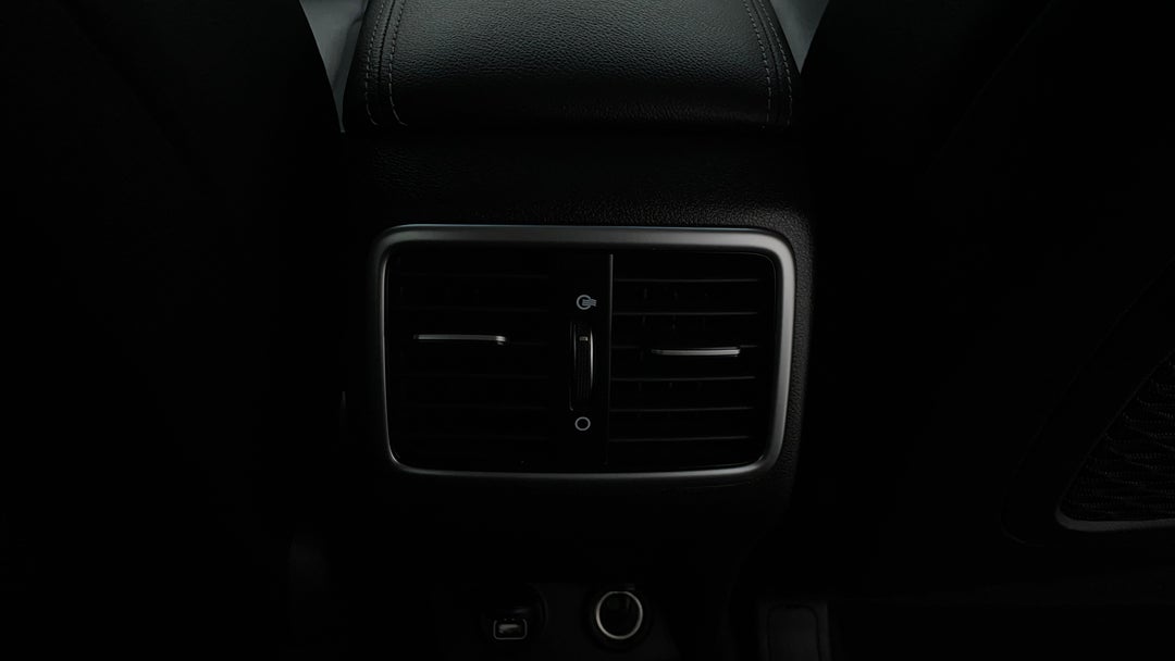 Rear A/C Vent
