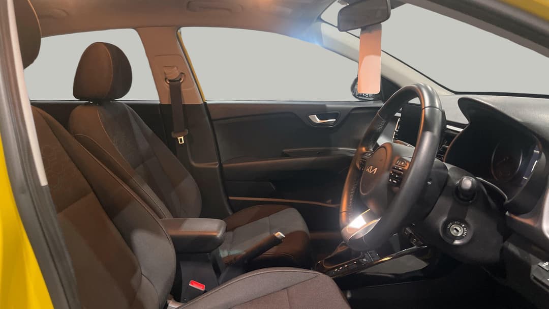 2022 Kia Rio Sport, Automatic, 44763 km, Right Side Front Door Cabin View